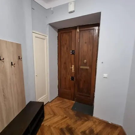 Fantastic Krk - Kr6 Pokoj E Krakow Exterior photo