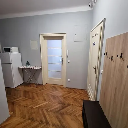 Fantastic Krk - Kr6 Pokoj E Krakow Exterior photo